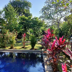https://puri-amartha.ubudhotelsnow.com